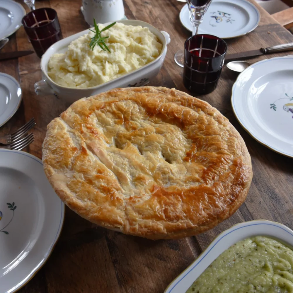 Pork knuckle, liquor and ‘proper’ mash: How to eat like a Georgian
